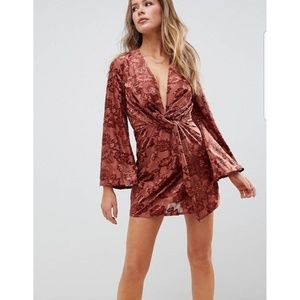 MISSGUIDED Twist-front Mini Dress